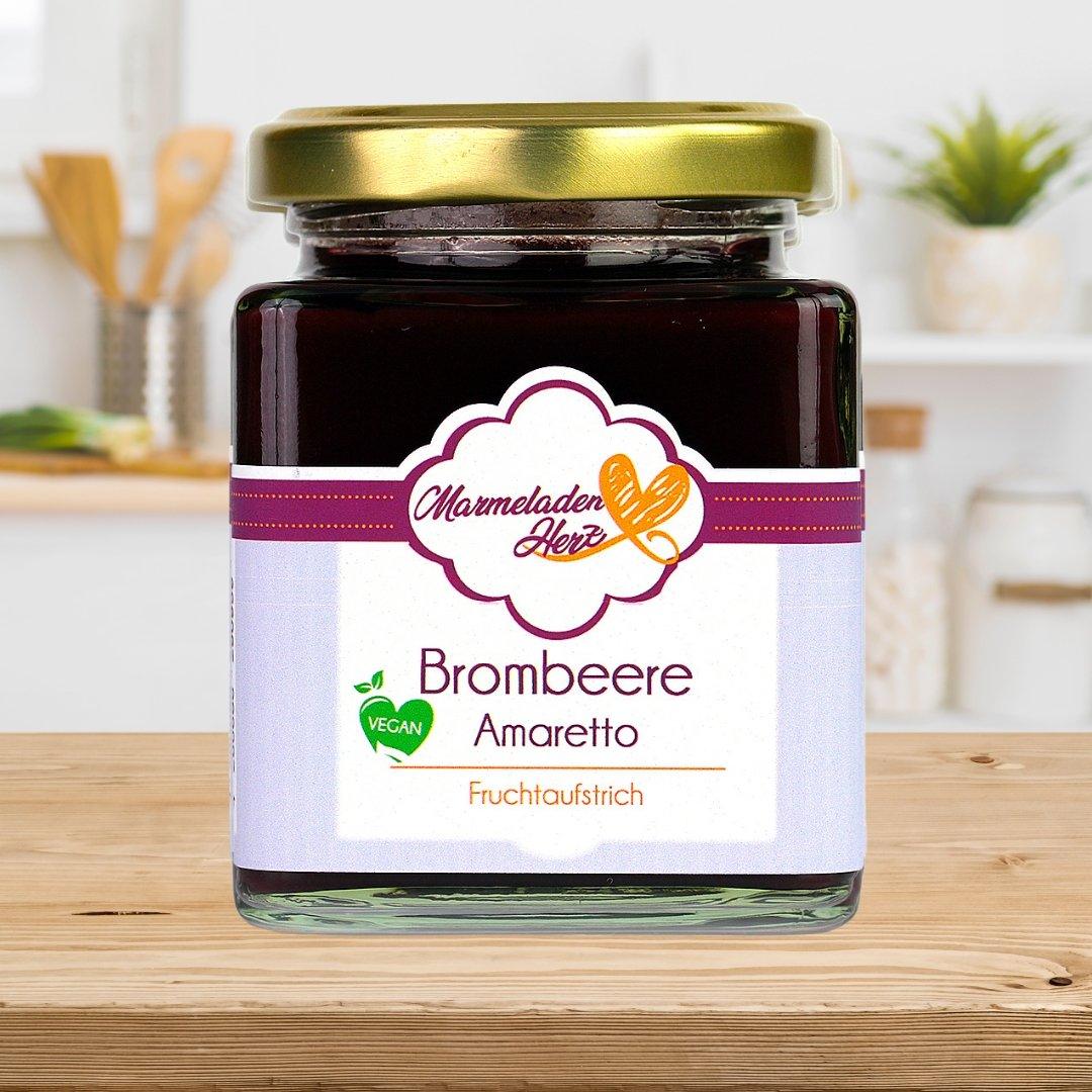Brombeere Amaretto Fruchtaufstrich - Marmeladenherz